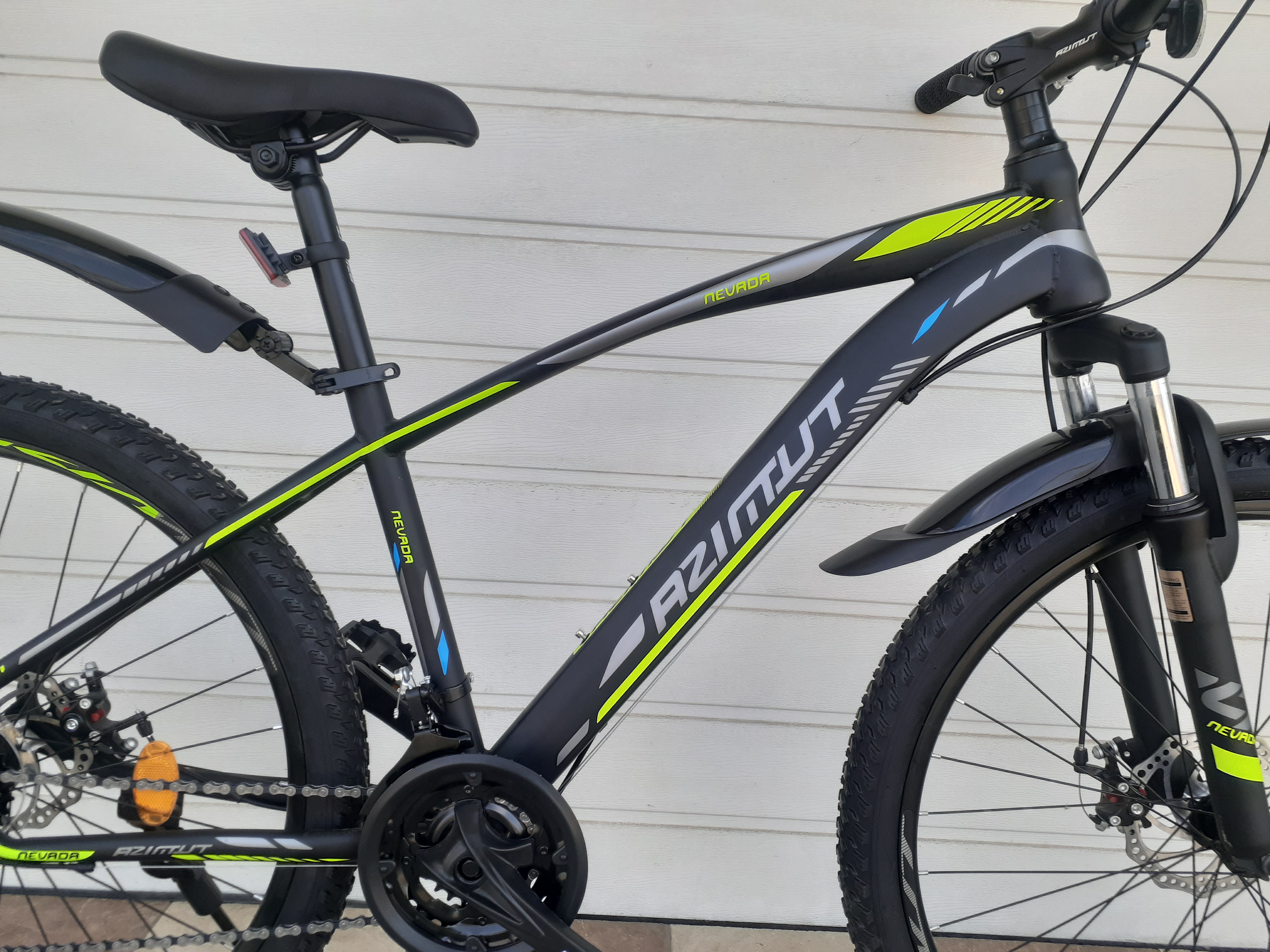 NEVADA R26” CKD Black Green